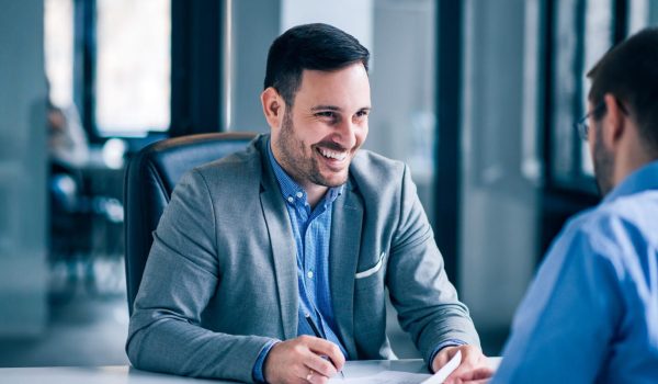 מנהל מכירות ראשי